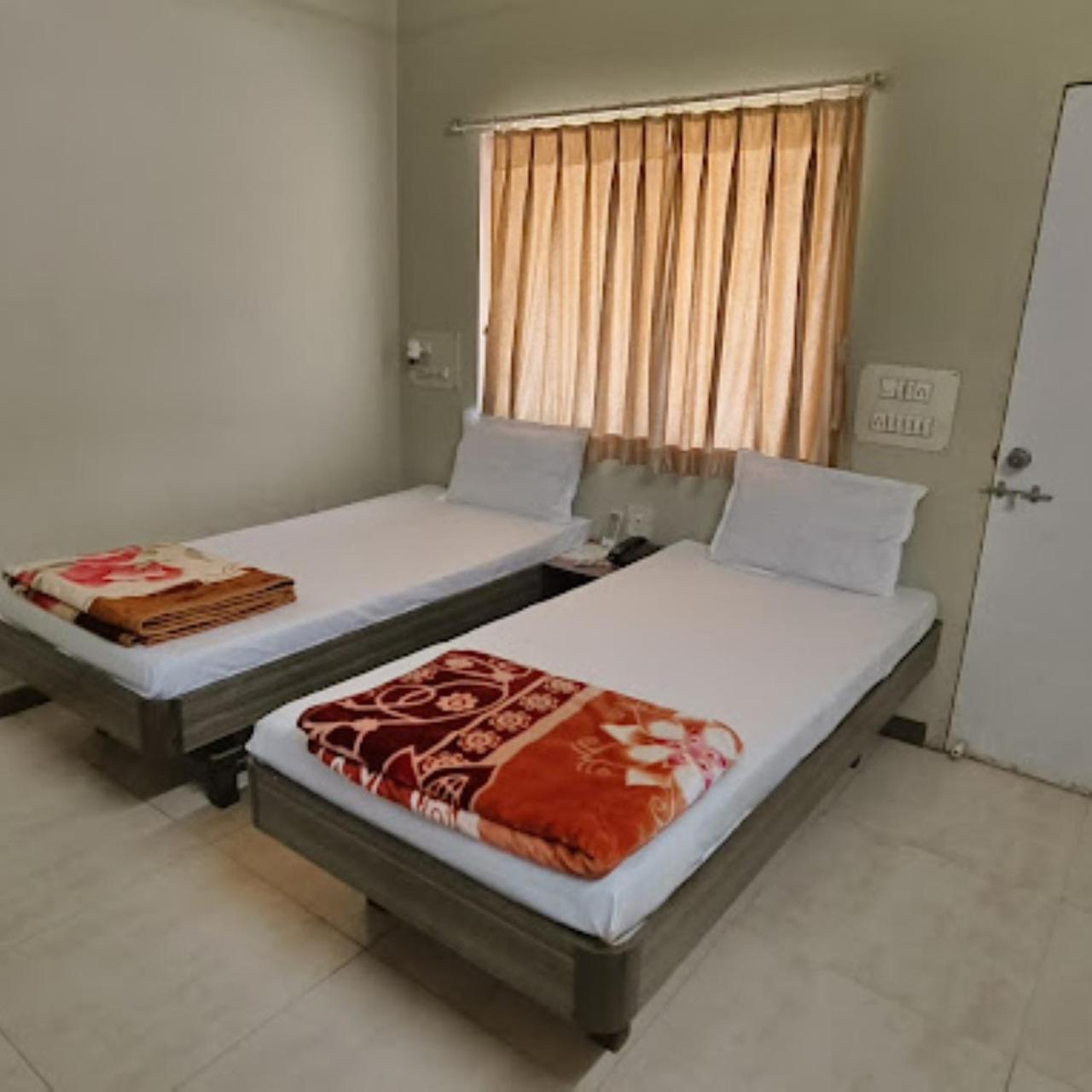 Hotel Anjali Palace Bhuj Exterior photo